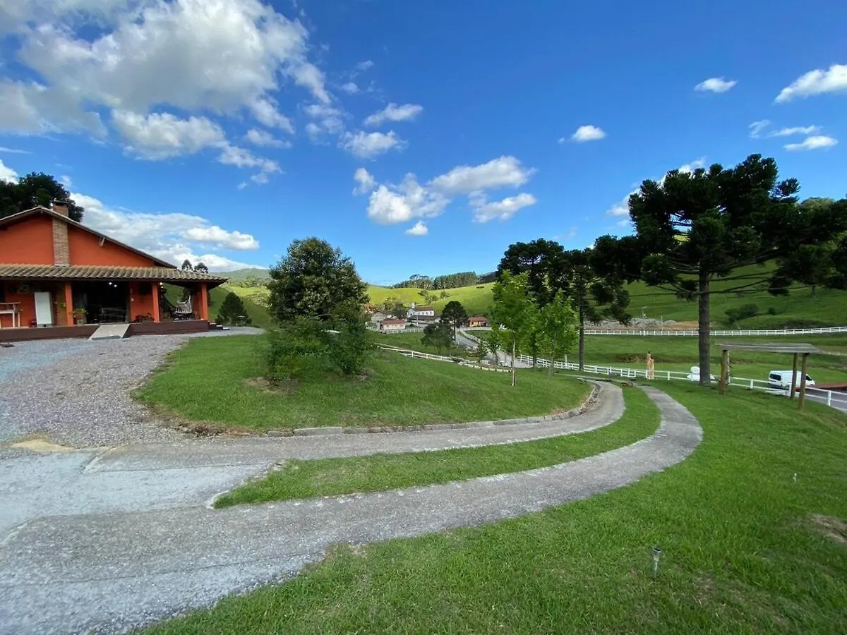 فيلا Sitio Tio Jonas - Rancho Queimado - Casa Da Colina بيت للعطل