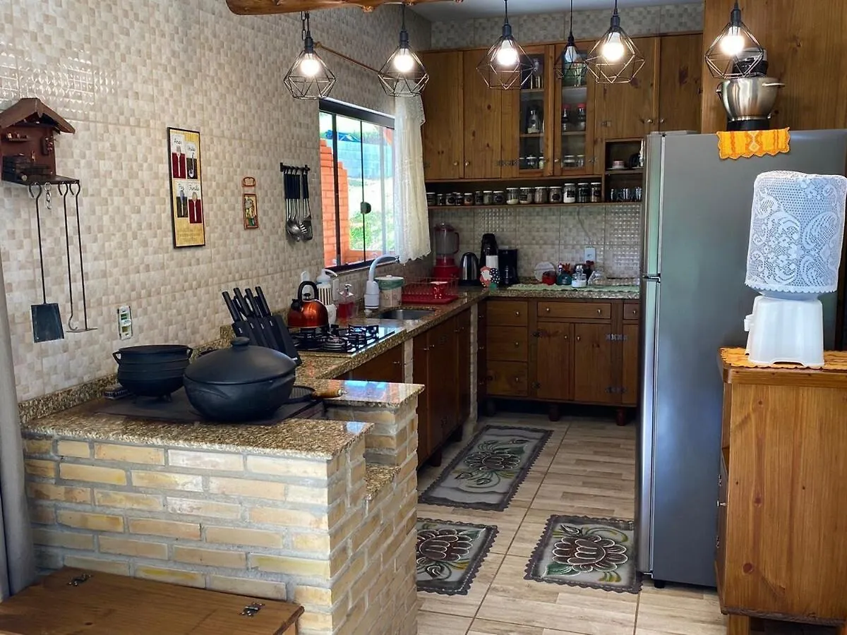 فيلا Sitio Tio Jonas - Rancho Queimado - Casa Da Colina بيت للعطل